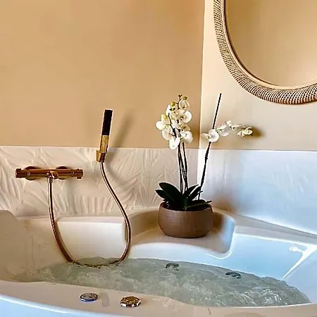 La Lagune Hotel 4*